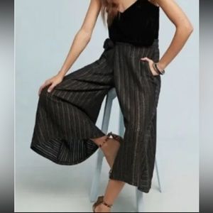 5 for $25 Anthropologie wide leg culottes pants